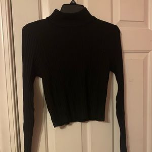 High neck cropped sweater